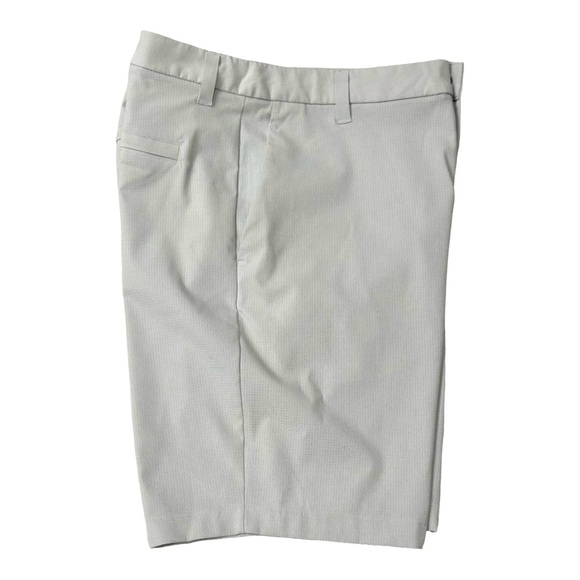 Lululemon Commission Short 9" Mesh Fabric - Picture 13 of 15